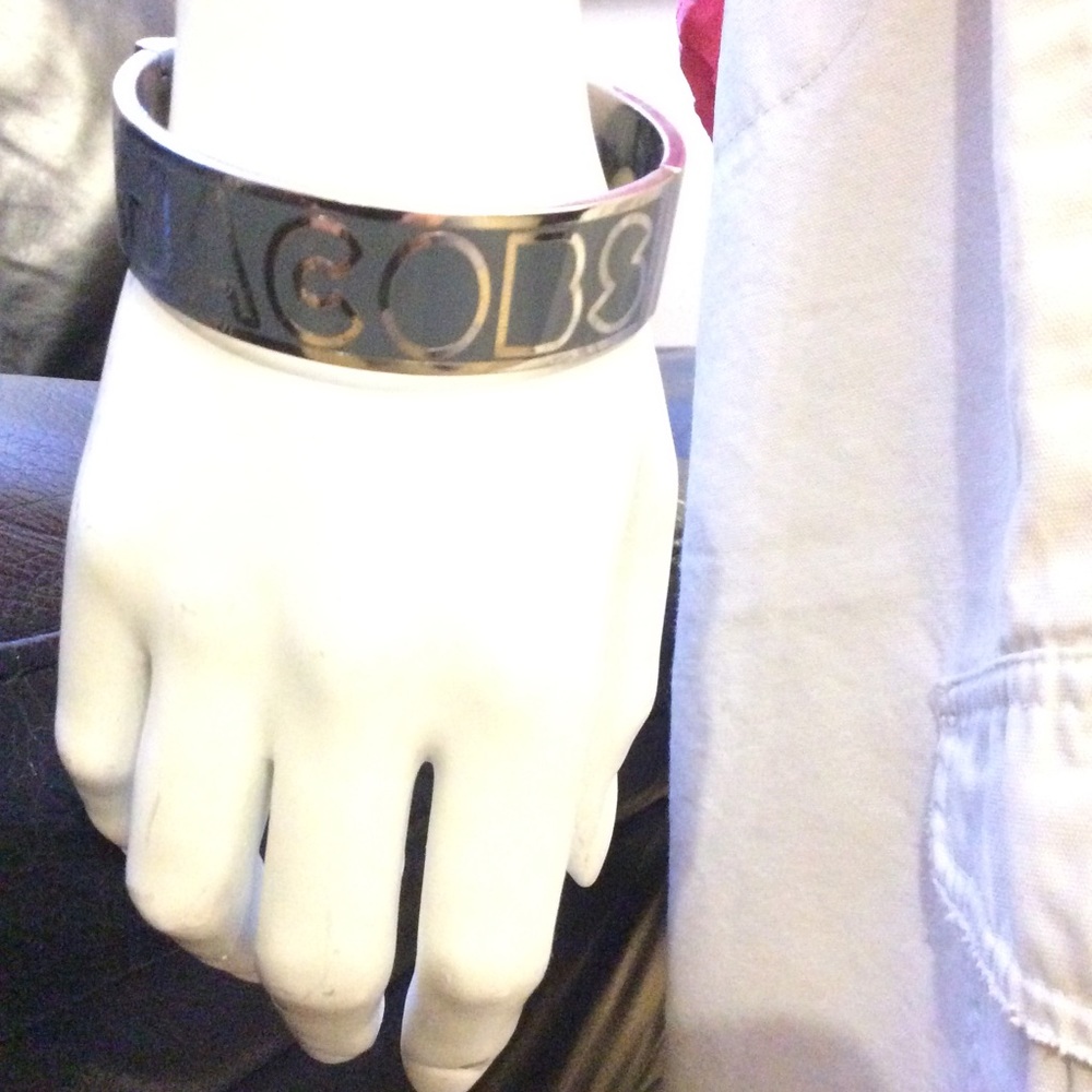 Marc by Marc Jacobs logo bracelet